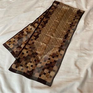Gorgeous rich browns 100% Silk Oscar de la Renta oblong scarf